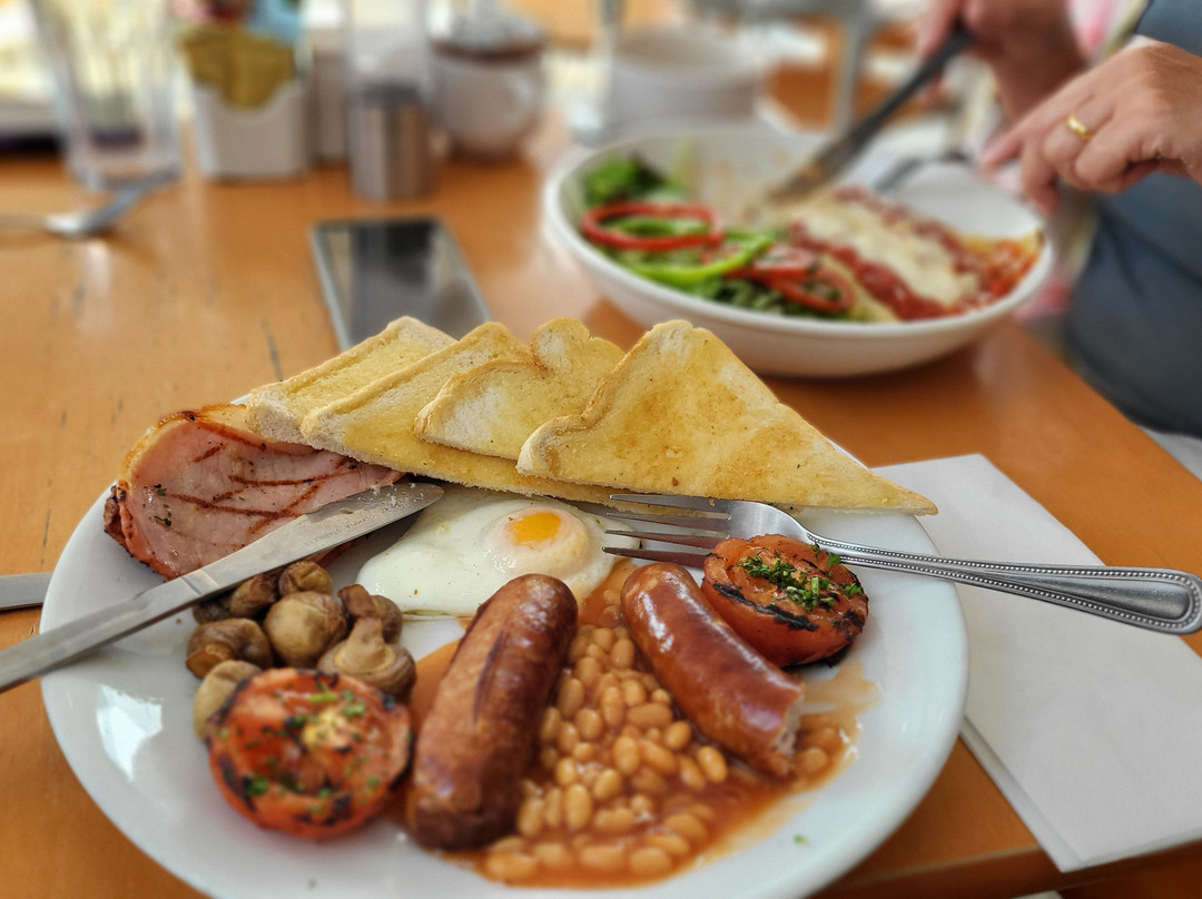 西亚卡姆在公牛比赛中势不可挡波尔图围绕荷甲完成体检，媒体一致点评：国际比赛日圣安东尼奥马刺备战欧篮联的简单介绍